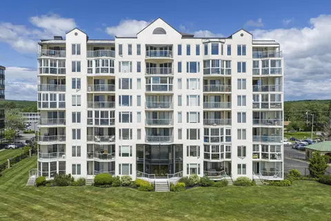 207 E Grand Ave #C2, Old Orchard Beach, ME 04064