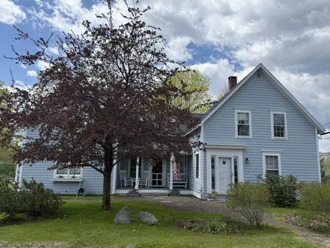 25 Village Rd, Saint George, ME 04860