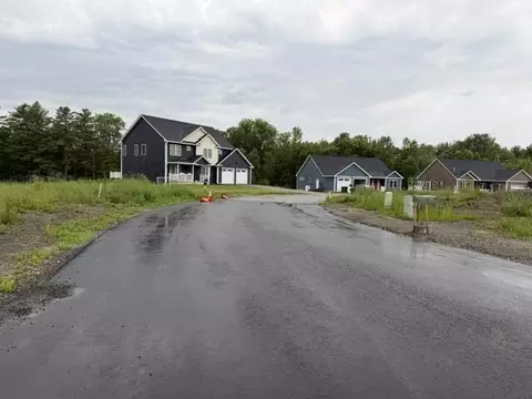 102 Fieldstone Dr, Augusta, ME 04330 photo 5