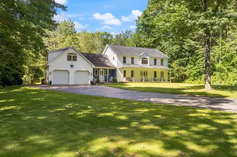 352 Log Cabin Rd, Arundel, ME 04046