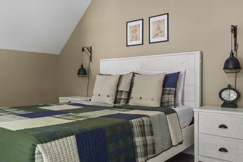Bedroom - 36 Pleasant St, Rangeley, ME 04970 photo 11 of 12