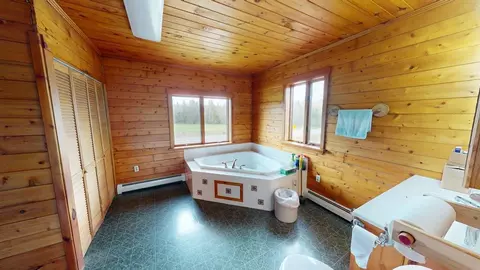 Bath - 2641 Exeter Rd, Exeter, ME 04435 photo 2 of 5