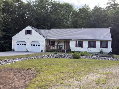 14 Wards Hill Rd, Baldwin, ME 04091