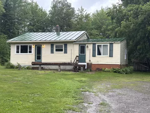 413 Lucy Knowles Rd, Farmington, ME 04938