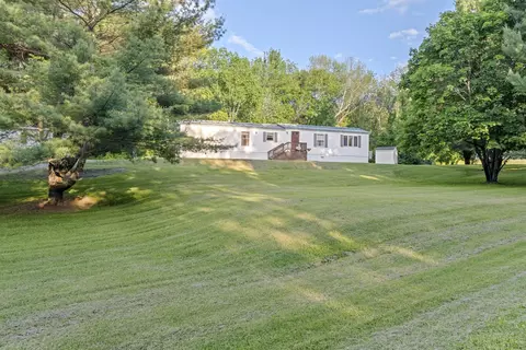 99 Rice Rips Rd, Oakland, ME 04963