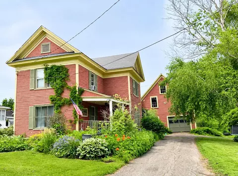 58 Presque Isle St, Fort Fairfield, ME 04742