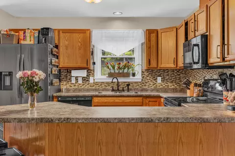 Kitchen - 52 Mill St, Brewer, ME 04412 photo 4 of 5