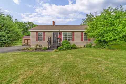52 Mill St, Brewer, ME 04412