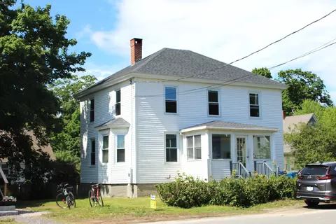 24 Central Ave, Peaks Island, ME 04108