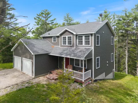 21 River Point Rd, Wiscasset, ME 04578