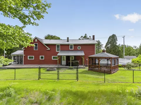 241 E Hardscrabble Rd, Auburn, ME 04210