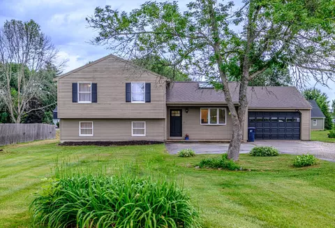 438 South St, Biddeford, ME 04005