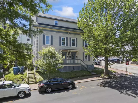 146 Sherman St, Portland, ME 04101