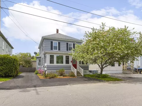 32 Arcadia St, Portland, ME 04103