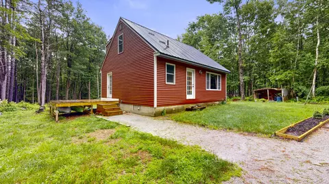 57 Innes Ridge Rd, Wayne, ME 04284