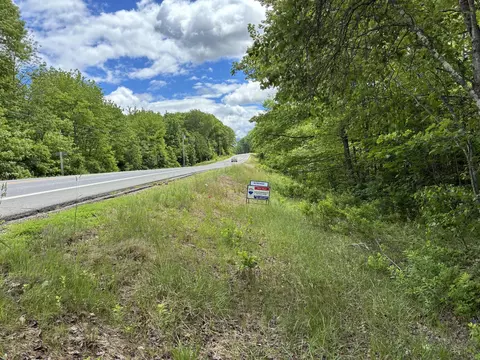 lot Apt 40 Route 17, Washington, ME 04574
