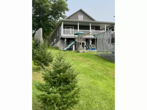 170 Church St, Dexter, ME 04930