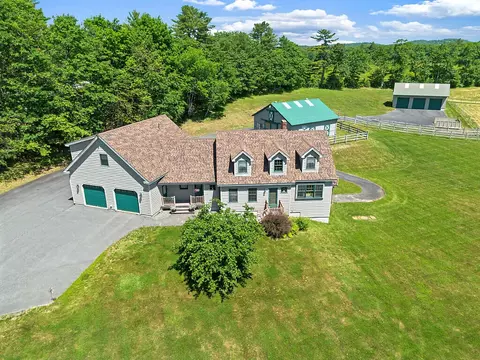 161 Cain Hill Rd, Palermo, ME 04354