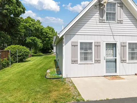 Exterior - 48 Pendleton St, Brewer, ME 04412 photo 2 of 4
