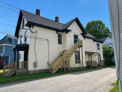71 1st St, Bangor, ME 04401