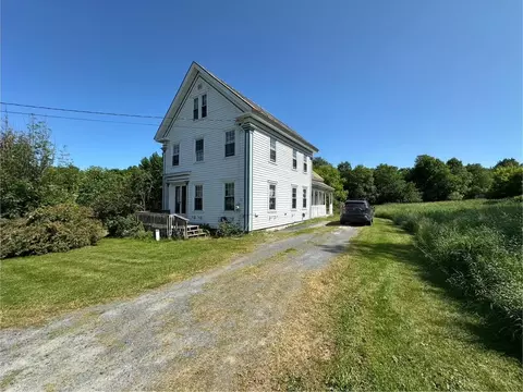 151 Lower Mills Rd, Madison, ME 04950