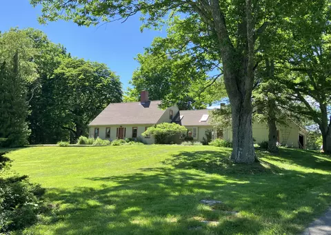 155 Lessner Rd, Damariscotta, ME 04543