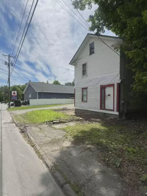 245 E Main St, Dover Foxcroft, ME 04426 photo 3