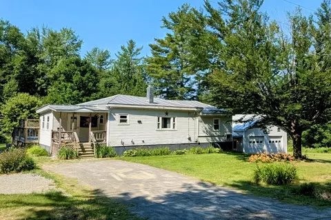 189 Shusta Rd, Madison, ME 04950