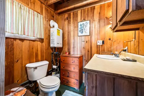 Bath - 451 S Shore Dr, Rangeley, ME 04970 photo 1 of 1