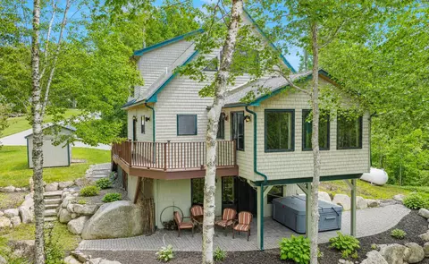 145 Cottage Shore Dr, Holden, ME 04429