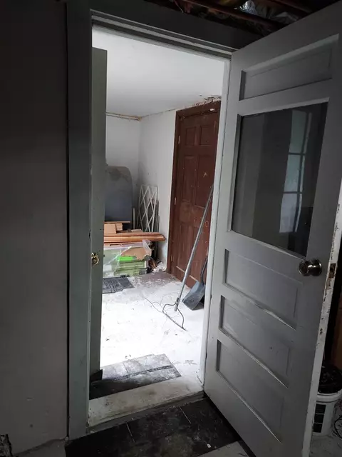 Entry Way - 43 Westwood Ave, Millinocket, ME 04462 photo 4 of 4