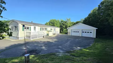 118 Old Belgrade Rd, Augusta, ME 04330