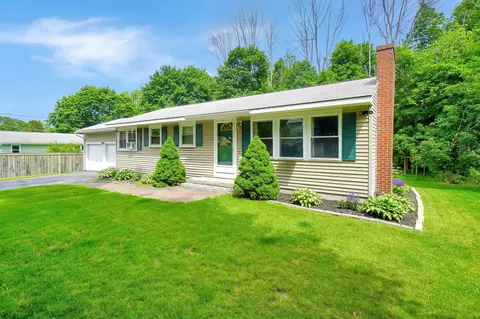 43 Ennis St, Westbrook, ME 04092