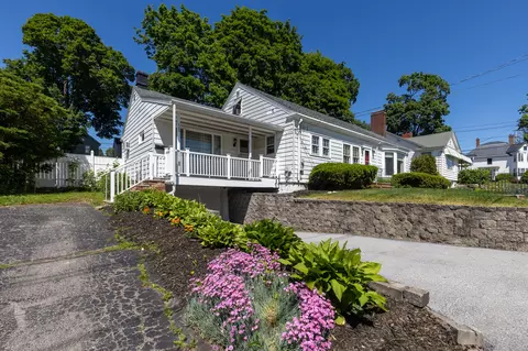 420 French St, Bangor, ME 04401