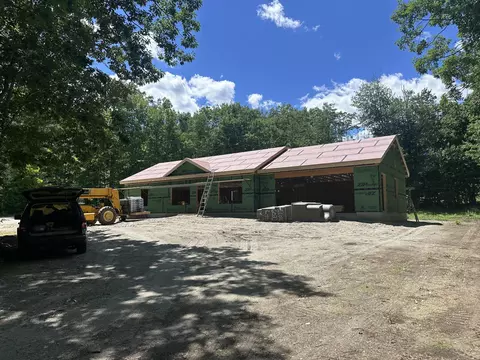 98 Goodwins Mills Rd, Lyman, ME 04002