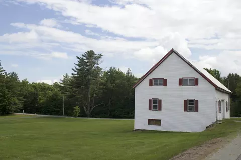 384 Knowles Rd, Belgrade, ME 04917 photo 3