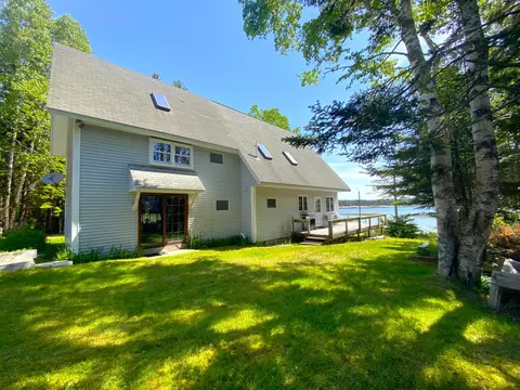 183 Lighthouse Point Rd, Prospect Harbor, ME 04669