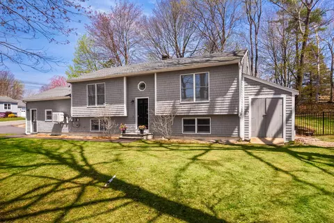 3 Alder Dr, South Berwick, ME 03908