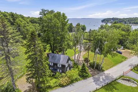 354 Littlejohn Rd, Yarmouth, ME 04096
