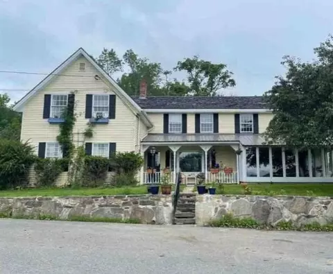 1341 Appleton Rd, Union, ME 04862