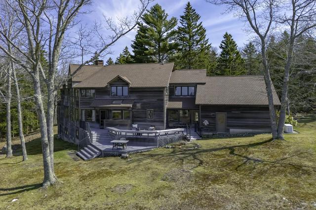 17 Weefs Way, Sedgwick, ME 04676