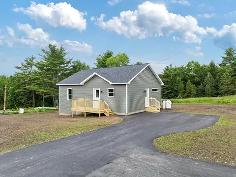 51 Winslow Rd, Albion, ME 04910