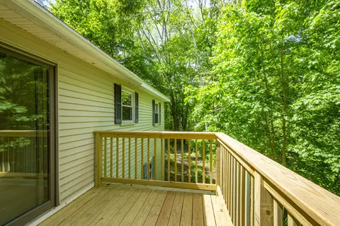 Exterior - 19 Robin Rd, Edgecomb, ME 04556 photo 4 of 5