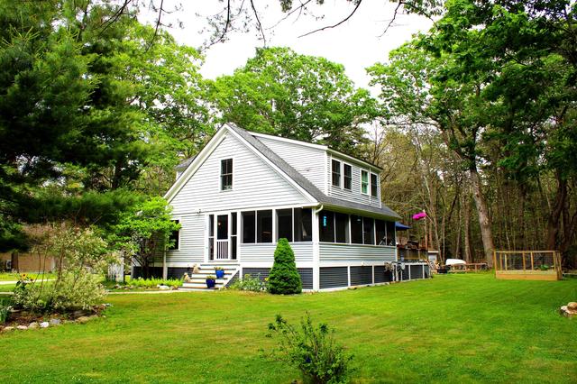 127 Valley Ave, Portland, ME 04109