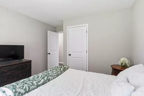 Bedroom - 5 Heritage Dr, Berwick, ME 03901 photo 5 of 7