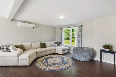 Living - 5 Heritage Dr, Berwick, ME 03901 photo 1 of 1