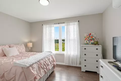 Bedroom - 5 Heritage Dr, Berwick, ME 03901 photo 7 of 7