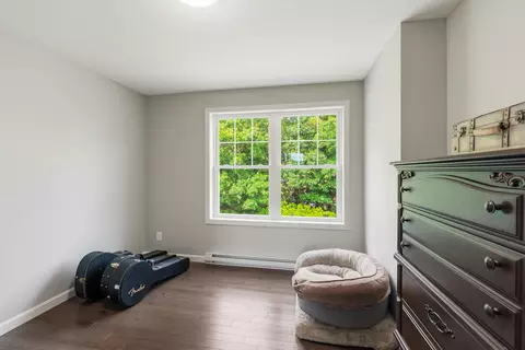 Bedroom - 5 Heritage Dr, Berwick, ME 03901 photo 3 of 7