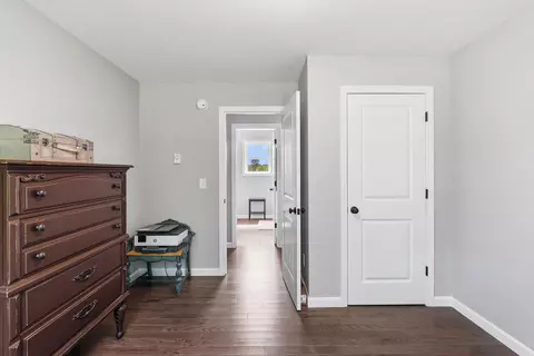 Entry Way - 5 Heritage Dr, Berwick, ME 03901 photo 6 of 6