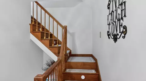 Entry Way - 42 Rust Rd, Gorham, ME 04038 photo 11 of 14